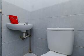 RedDoorz Plus near Batam City Square