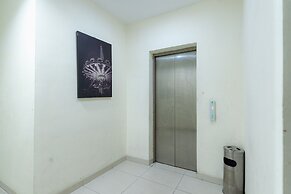 RedDoorz @ Nagoya Indah