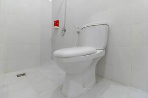 RedDoorz Plus @ Kapuk Business Park