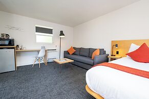 Heliotrope Hotel