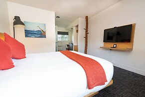 Heliotrope Hotel