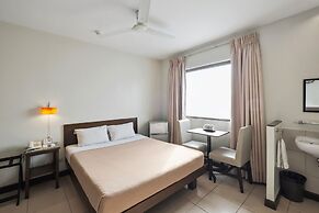 Governor Forbes Inn - Manila City Center