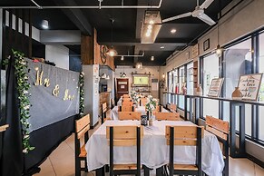 Governor Forbes Inn - Manila City Center