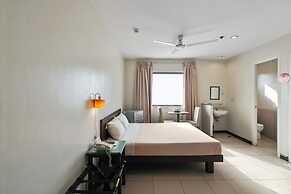 Governor Forbes Inn - Manila City Center