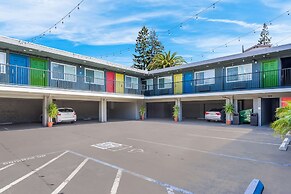 Signature Inn Oakland