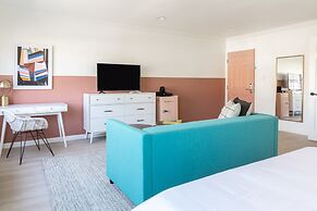 Signature Inn Oakland