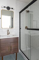 Signature Inn Oakland