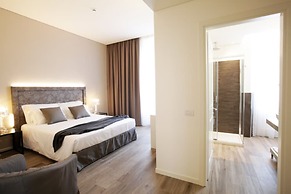 Villa Liberty - Lake Como Rooms & SPA