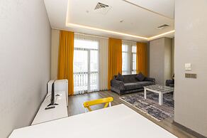 Agora Suites