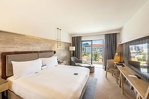 DoubleTree by Hilton Antalya-Kemer All-Inclusive Resort