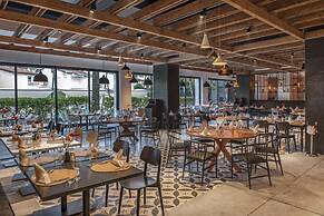 DoubleTree by Hilton Antalya-Kemer All-Inclusive Resort