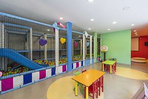 DoubleTree by Hilton Antalya-Kemer All-Inclusive Resort