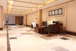 Queshan Lake Arcadia Intl Resort