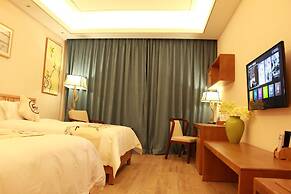 Queshan Lake Arcadia Intl Resort