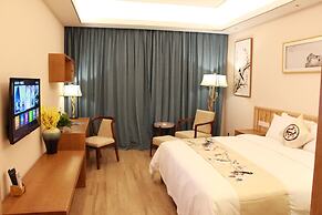 Queshan Lake Arcadia Intl Resort