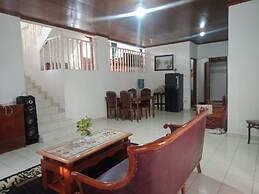 Villa Kota Bunga Anggrek