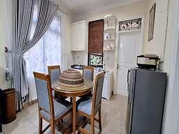 Villa Kota Bunga Anggrek