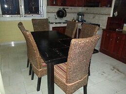 Villa Kota Bunga Cosmos