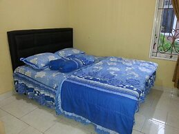 Villa Kota Bunga Cosmos