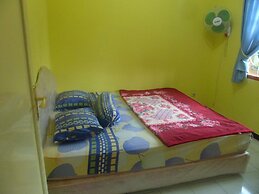 Villa Kota Bunga Matahari