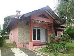 Villa Kota Bunga Matahari