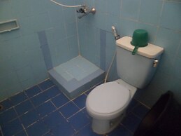 Villa Kota Bunga Matahari