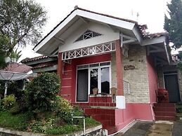 Villa Kota Bunga Melati