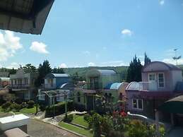 Villa Kota Bunga Protea