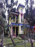 Villa Kota Bunga Protea