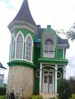 Villa Kota Bunga Protea