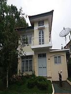 Villa Kota Bunga Sakura