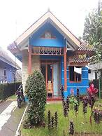 Villa Kota Bunga Sakura