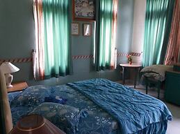 Villa Kota Bunga Sakura