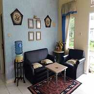 Villa Kota Bunga Sakura