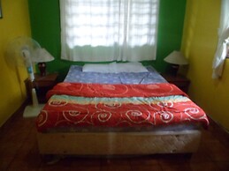 Villa Kota Bunga Seruni