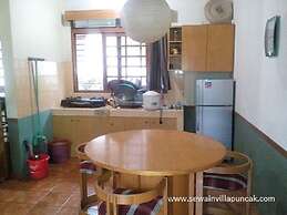 Villa Kota Bunga Seruni