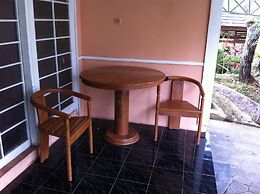 Villa Kota Bunga Seruni