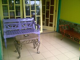 Villa Kota Bunga Teratai