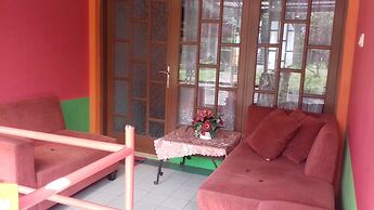 Villa Kota Bunga Teratai