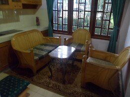 Villa Kota Bunga Teratai