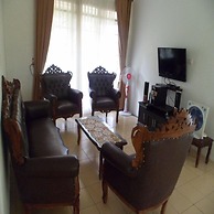 Villa Kota Bunga Teratai