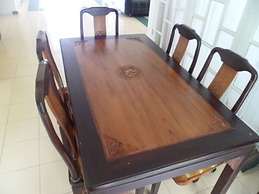 Villa Kota Bunga Teratai