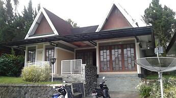 Villa Kota Bunga Teratai