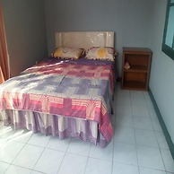 Villa Kota Bunga Tulip