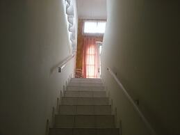 Villa Kota Bunga Tulip