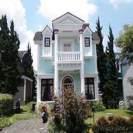 Villa Kota Bunga Tulip