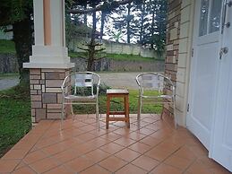 Villa Kota Bunga Anyelir