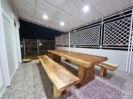 Villa Kota Bunga Anyelir