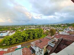 Villa Kota Bunga Aster