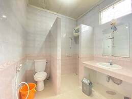 Villa Kota Bunga Aster